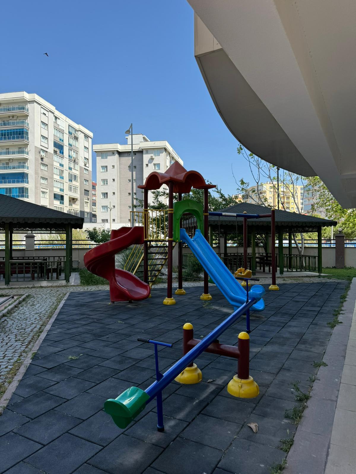 Bayraklı, İzmir - Bayram Aslan Sitesi görseli